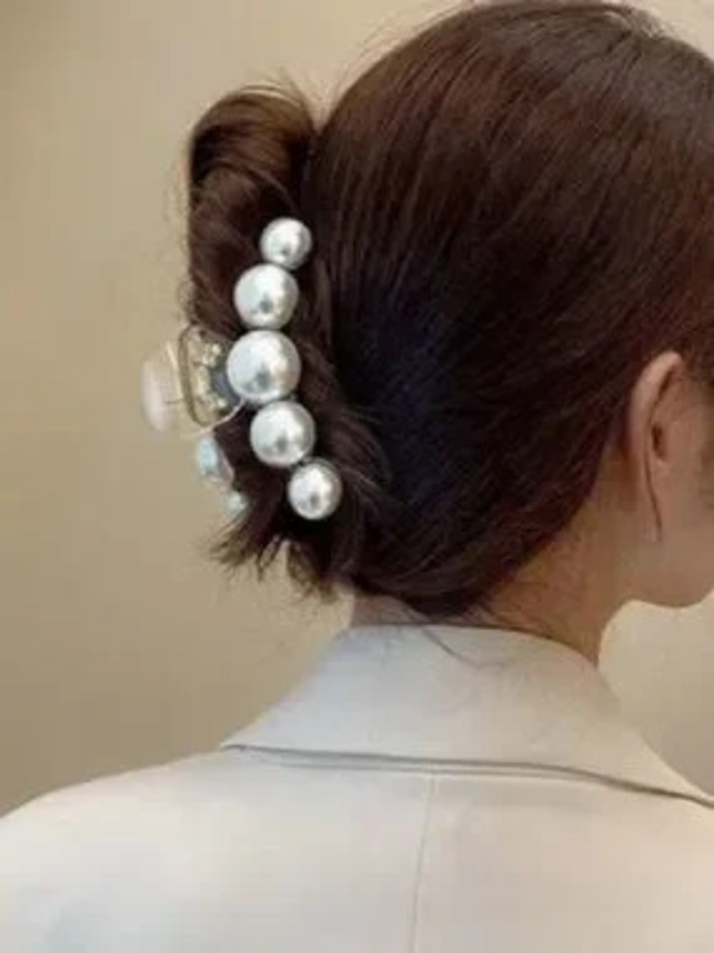 New!!! Anthropologie Pearl-Embellished Hair Claw - White